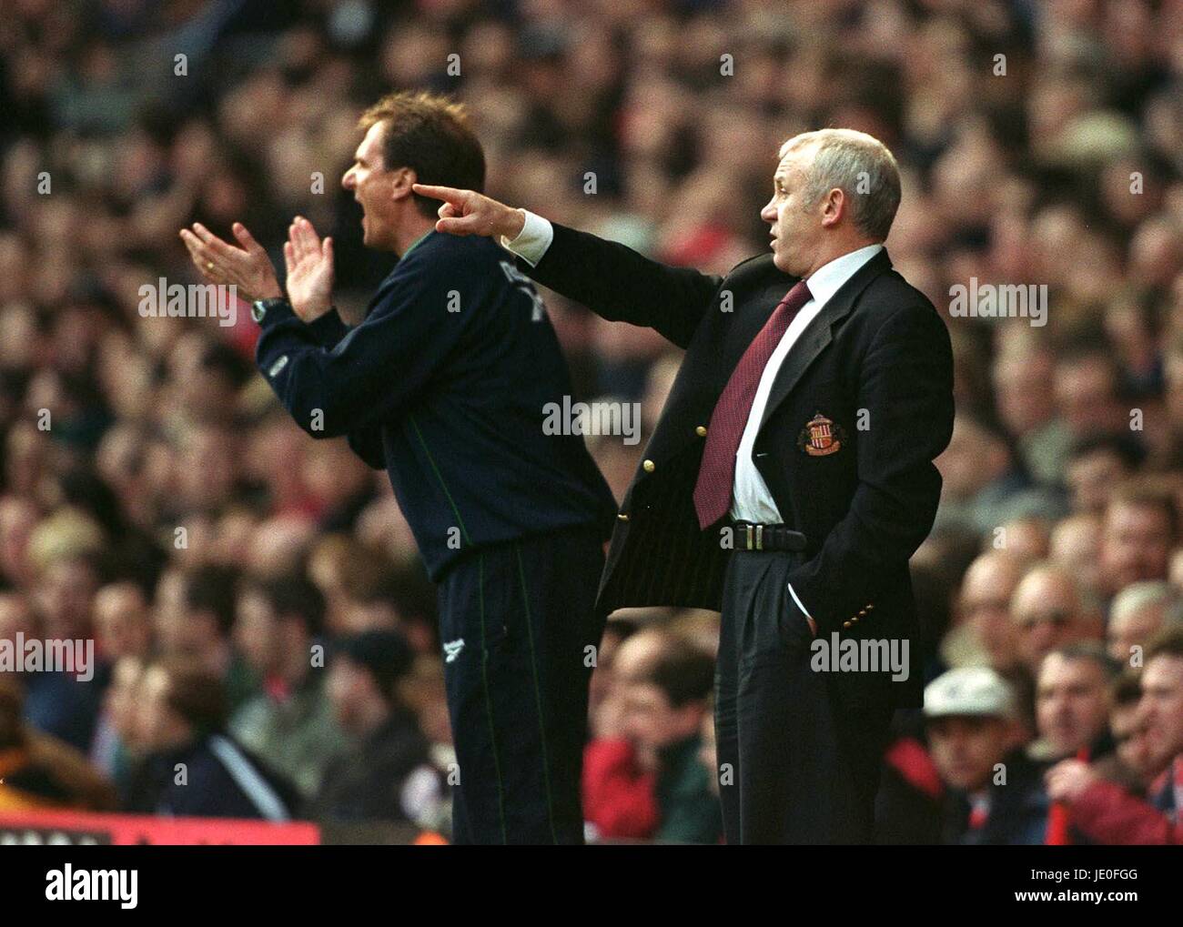 Peter thompson hires stock photography and images Alamy