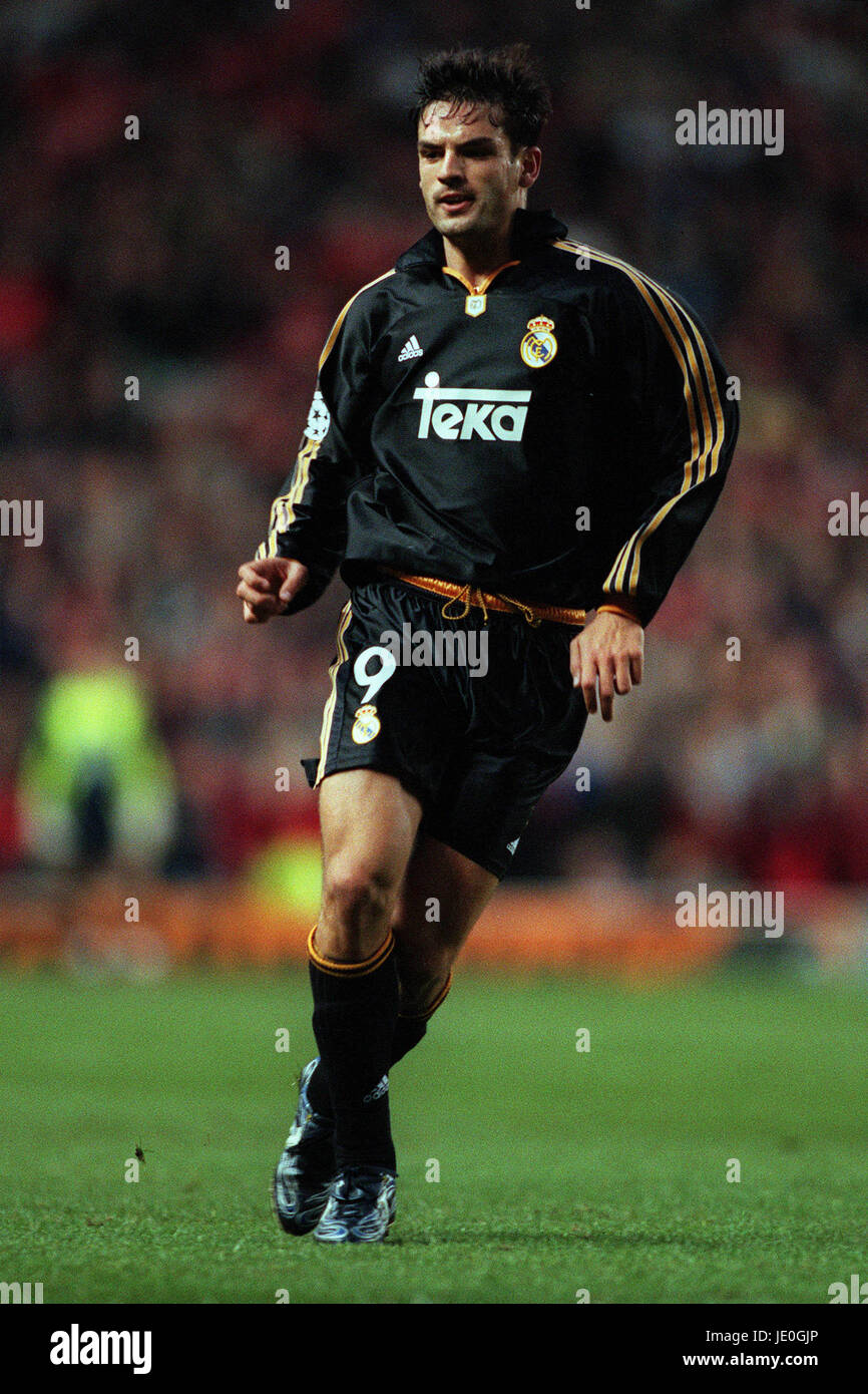 FERNANDO MORIENTES REAL MADRID 19 April 2000 Stock Photo Alamy fernando-morientes-real-madrid-19-april-2000-stock-photo-alamy