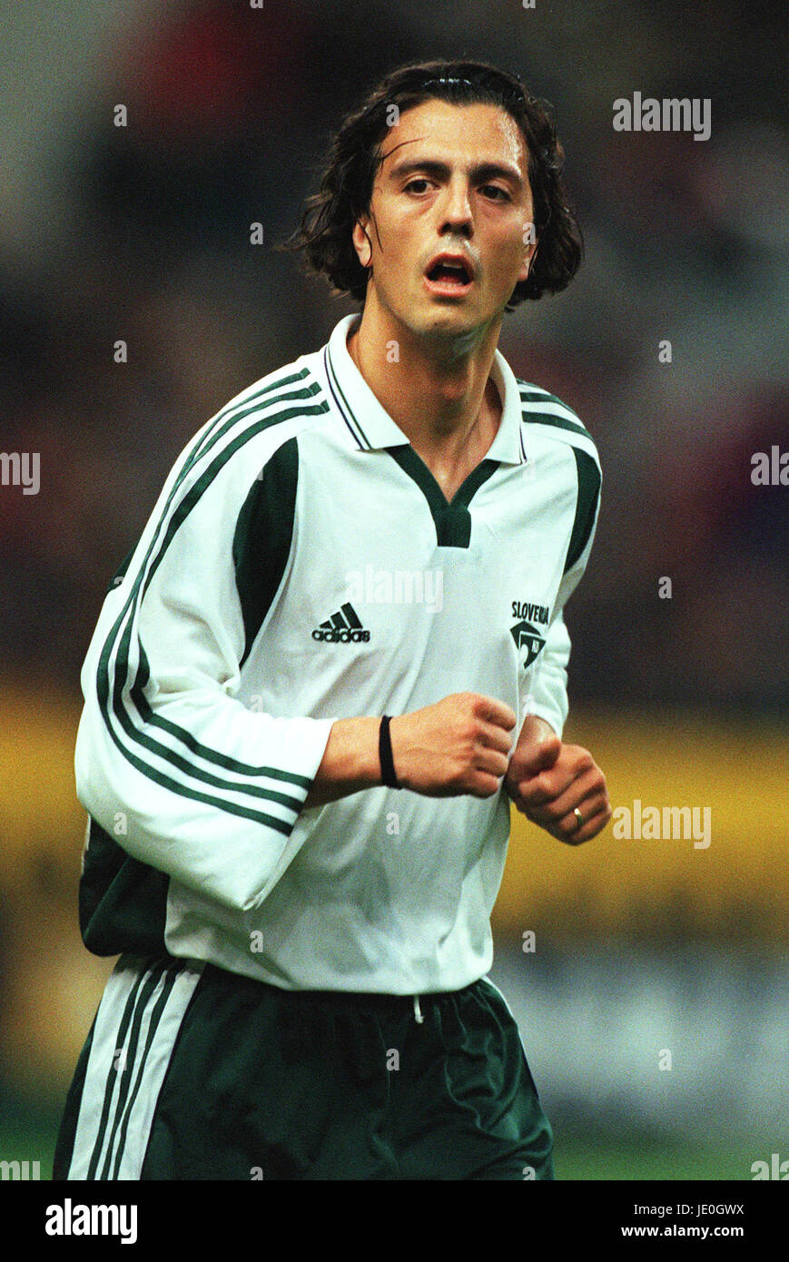 ZLATKO ZAHOVIC SLOVENIA 26 April 2000 Stock Photo - Alamy