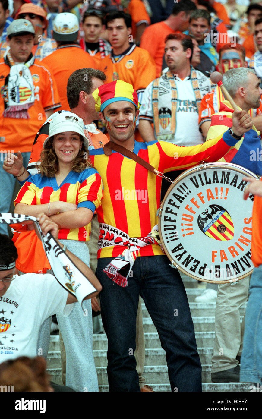 VALENCIA DRUMMER REAL MADRID V VALENCIA 24 May 2000 Stock Photo Alamy