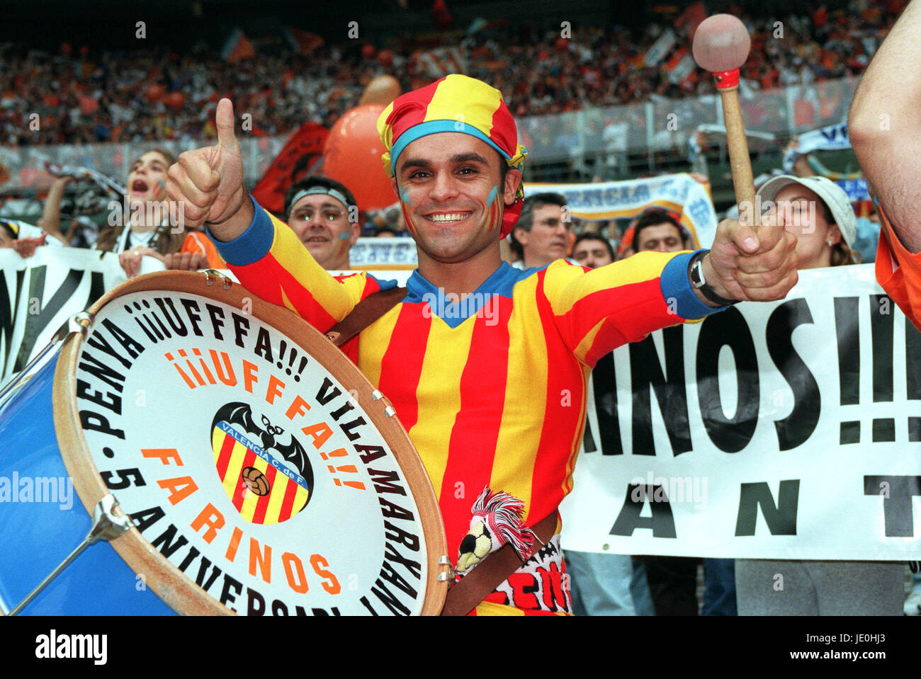VALENCIA DRUMMER REAL MADRID V VALENCIA 24 May 2000 Stock Photo Alamy