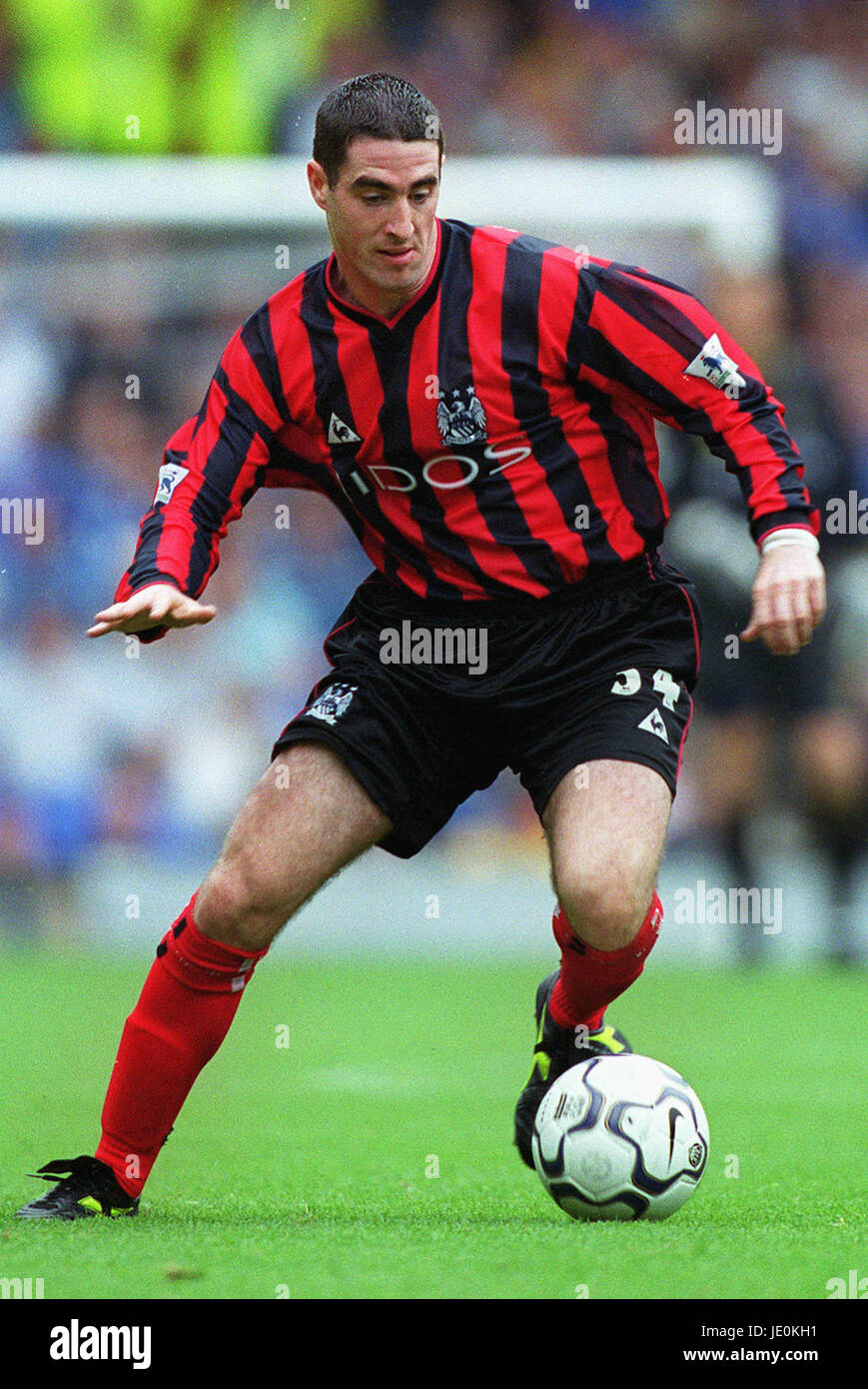 MARK KENNEDY MANCHESTER CITY FC 12 August 2000 Stock Photo - Alamy