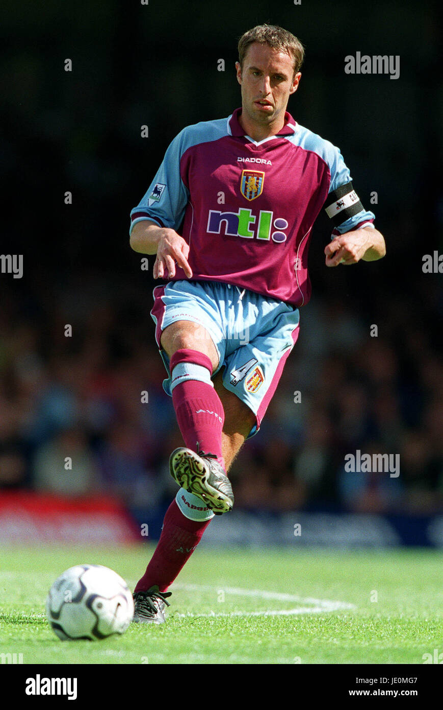 GARETH SOUTHGATE ASTON VILLA FC FILBERT STREET LEICESTER ENGLAND 19 ...