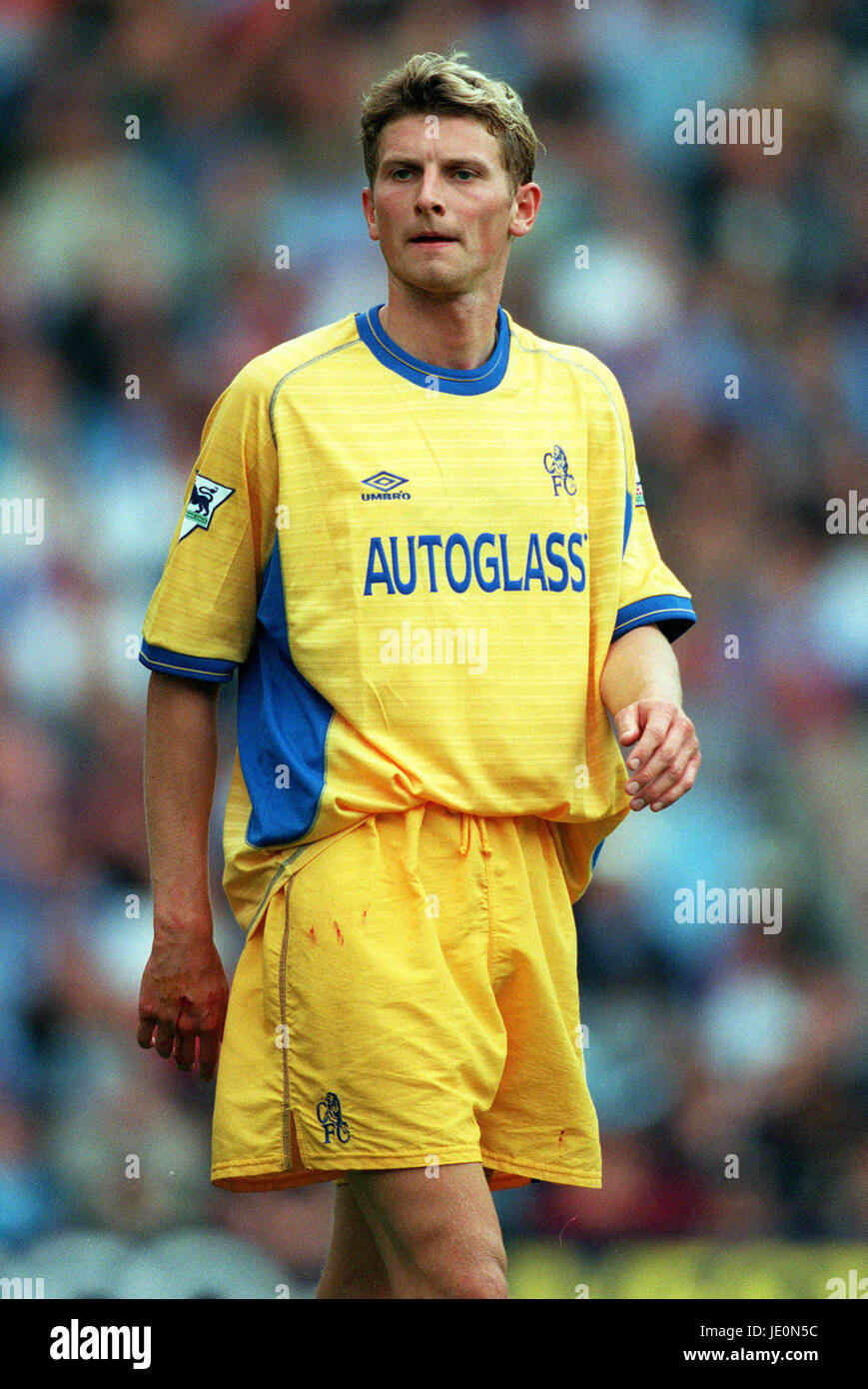 TORE ANDRE FLO CHELSEA FC 26 August 2000 Stock Photo