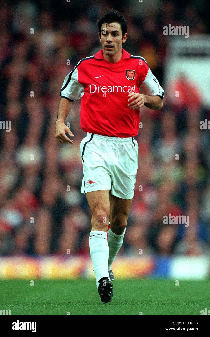 ROBERT PIRES ARSENAL FC 28 October 2000 Stock Photo - Alamy