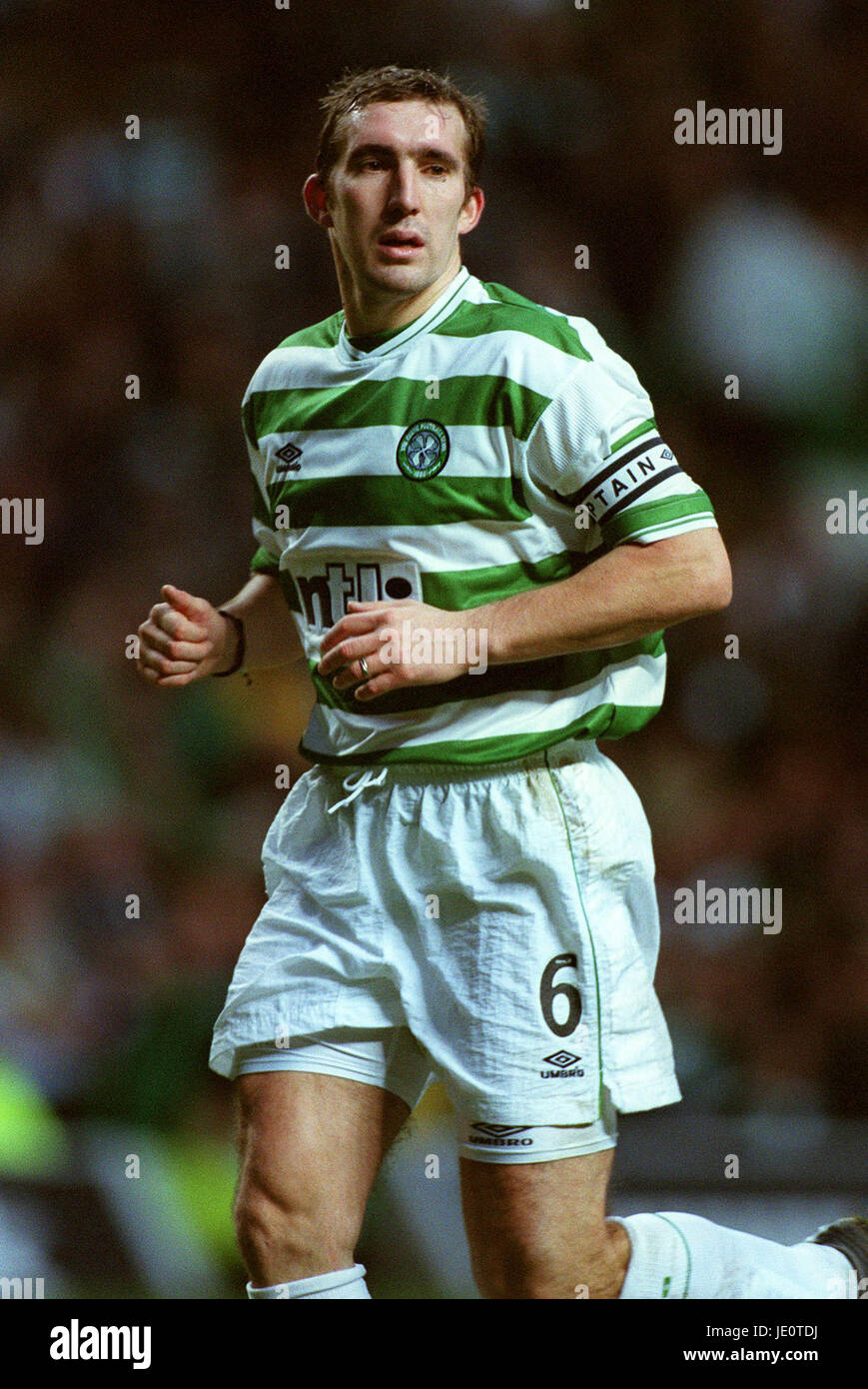 ALAN STUBBS GLASGOW CELTIC FC PARKHEAD STADIUM GLASGOW 12 November 2000