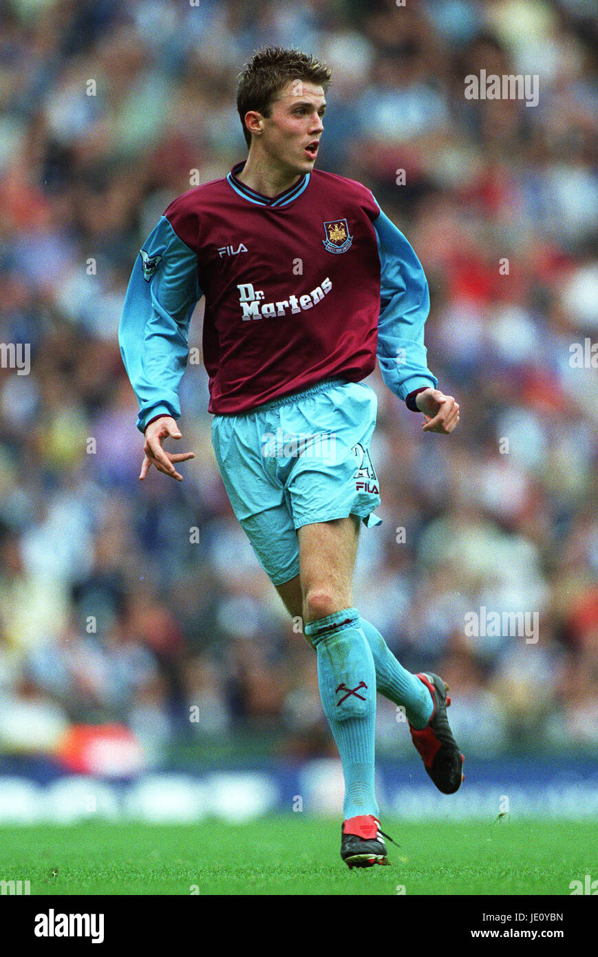 MICHAEL CARRICK WEST HAM UNITED FC EWOOD PARK BLACKBURN ROVERS 14 ...