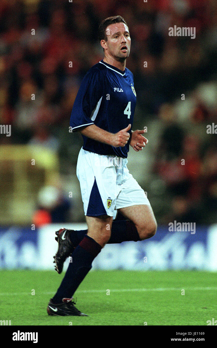 PAUL LAMBERT SCOTLAND & GLASGOW CELTIC FC STADE ROI BAUDOUIN BRUSSELS BELGIUM 05 September 2001 Stock Photo