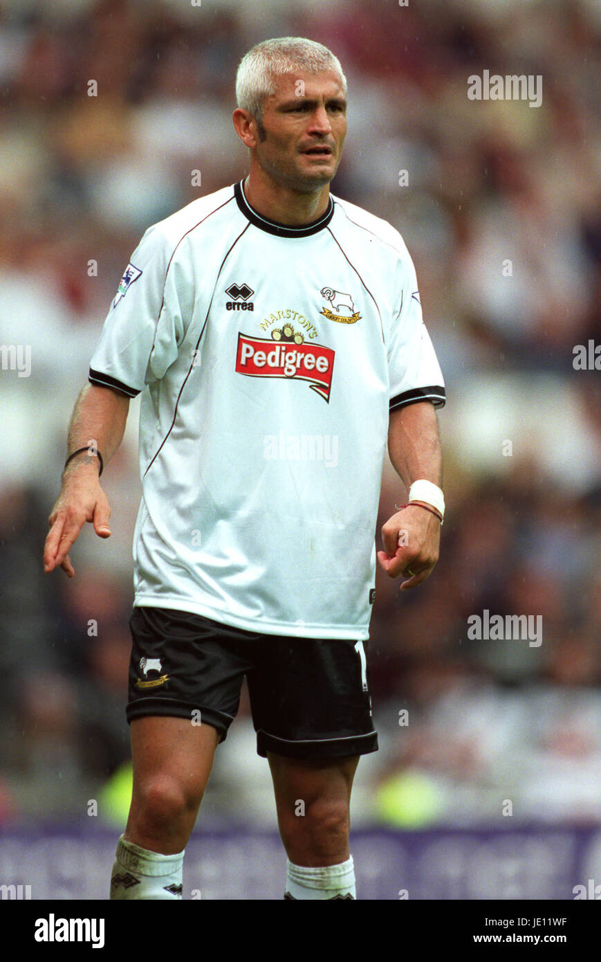 Former Derby County striker Fabrizio Ravanelli 'applies for