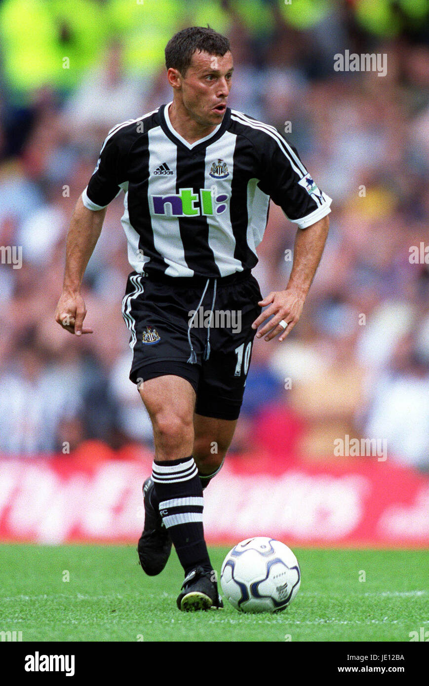 CHRISTIAN BASSEDAS NEWCASTLE UNITED FC 19 August 2001 Stock Photo Alamy