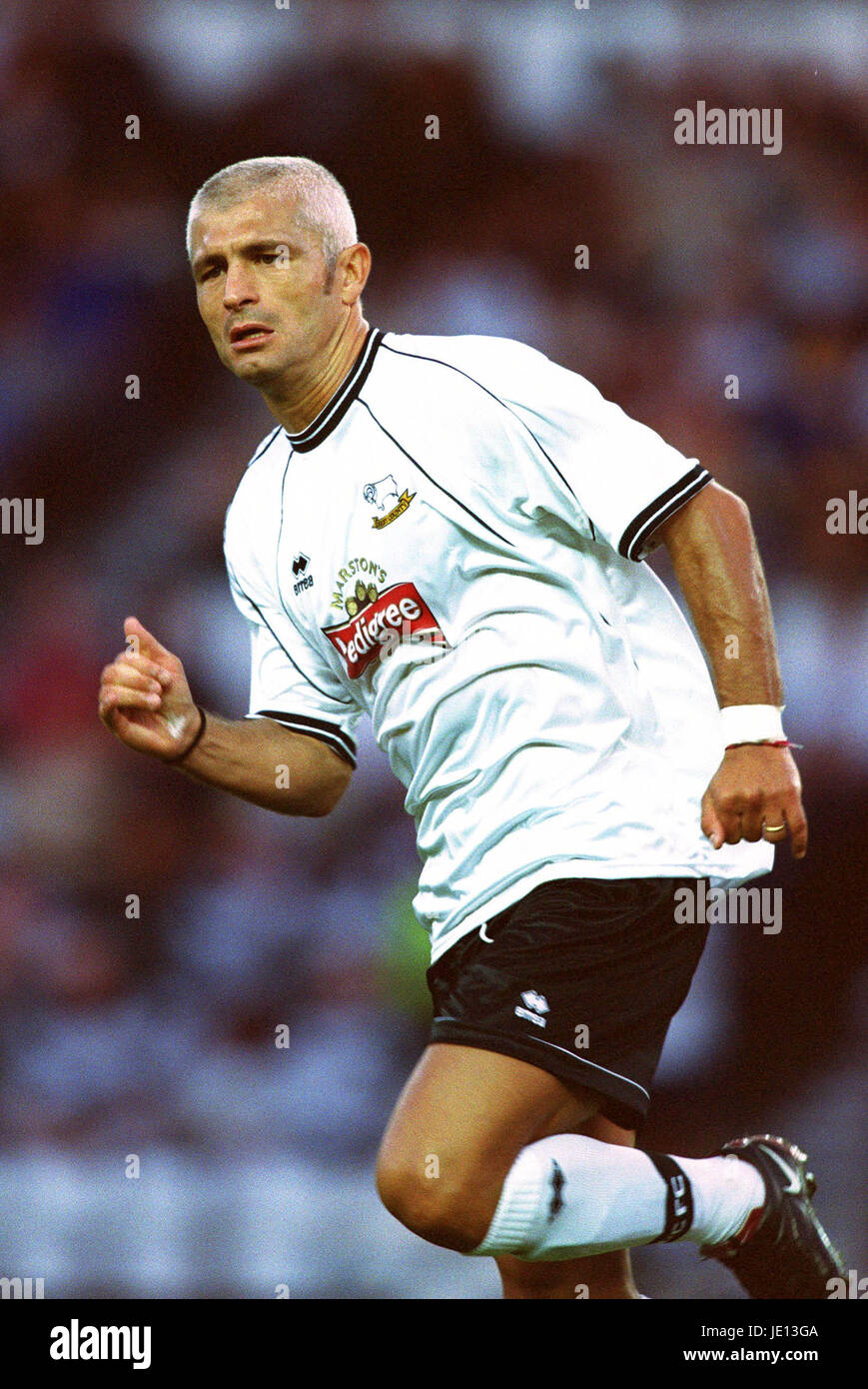 Former Derby County striker Fabrizio Ravanelli 'applies for