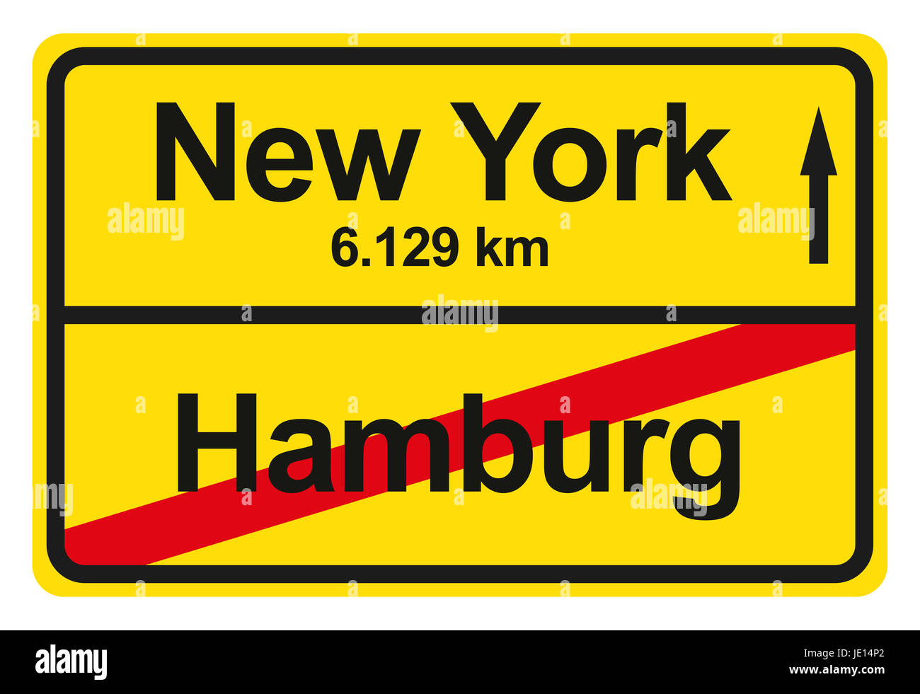Ein gelbes Ortsausgangschild München ist vorbei und noch 775 km bis Hamburg Stock Photo