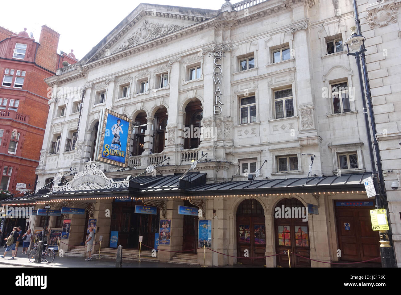 Noel coward theater hires stock photography and images Alamy
