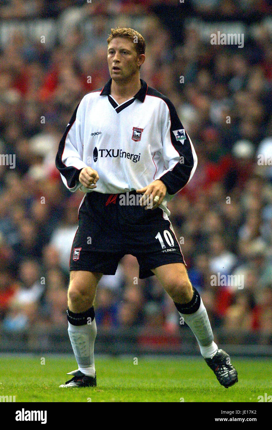 ALUN ARMSTRONG IPSWICH TOWN FC OLD TRAFFORD MANCHESTER 22 September 2001 Stock Photo