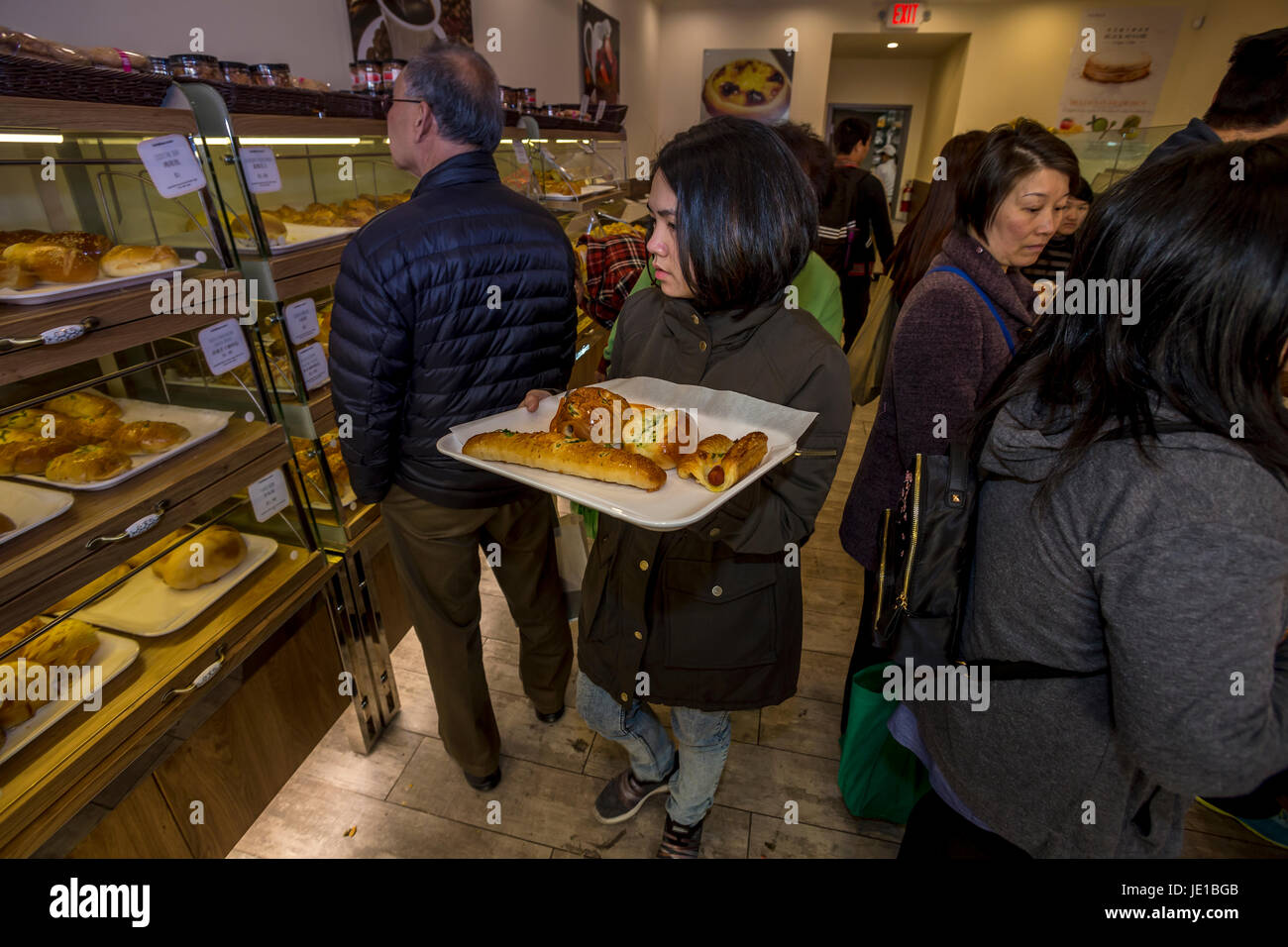 Bakery shop chinatown hires stock photography and images Alamy