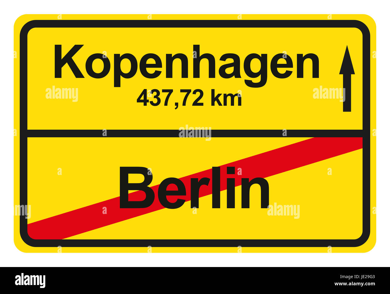 Ein gelbes Ortsausgangschild mit der jeweiligen Entfernung von einem Ort zum anderen. Stock Photo
