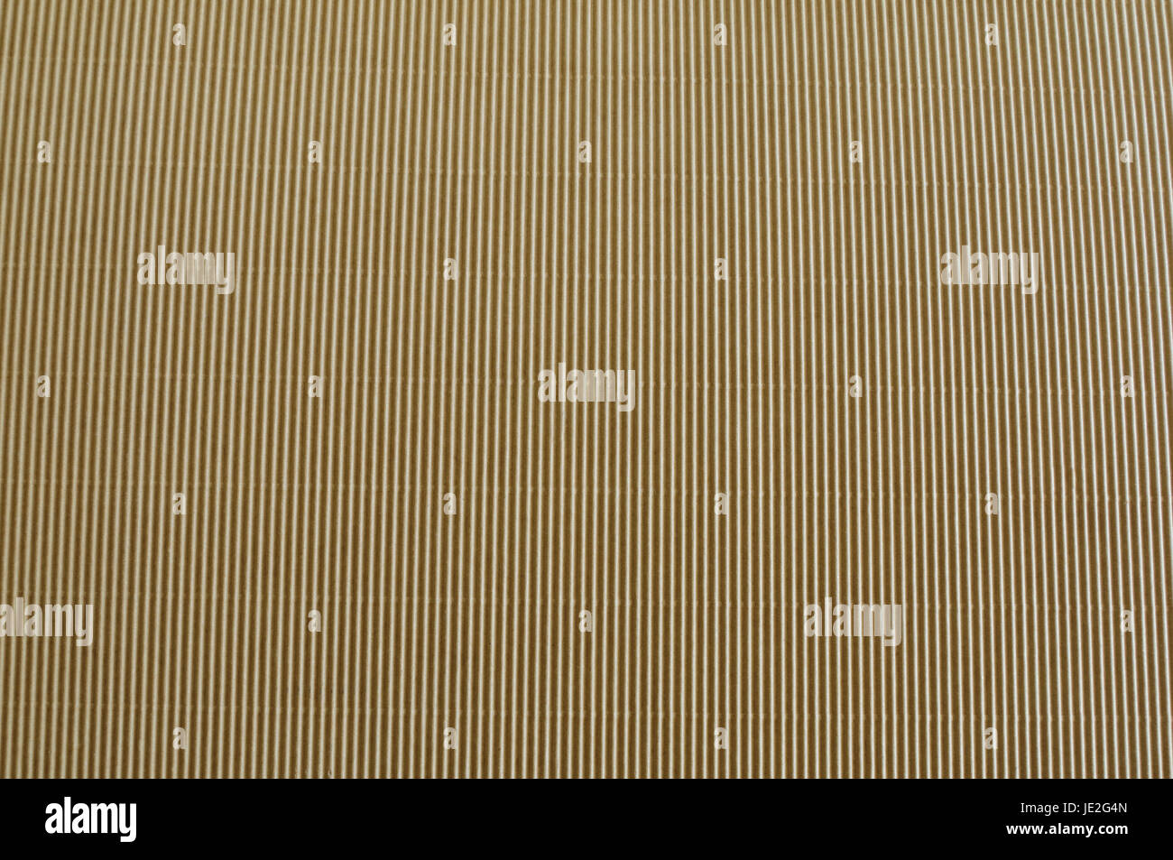 Abstrakter Hintergrund, braune Wellpappe mit Struktur Stock Photo