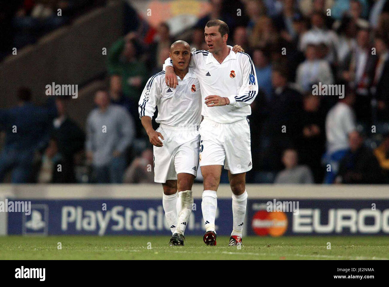 roberto carlos real madrid jersey