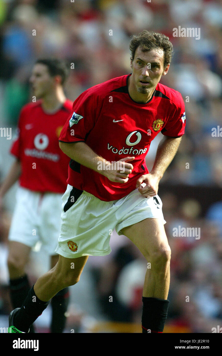 LAURENT BLANC MANCHESTER UNITED FC OLD TRAFFORD MANCHESTER ENGLAND 17