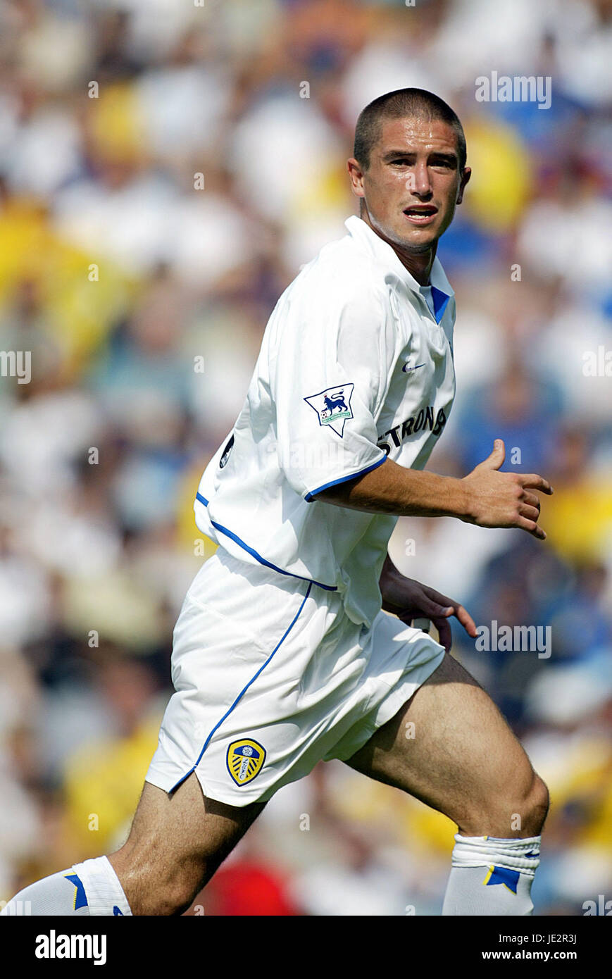 HARRY KEWELL LEEDS UNITED FC ELLAND ROAD LEEDS 17 August 2002 Stock