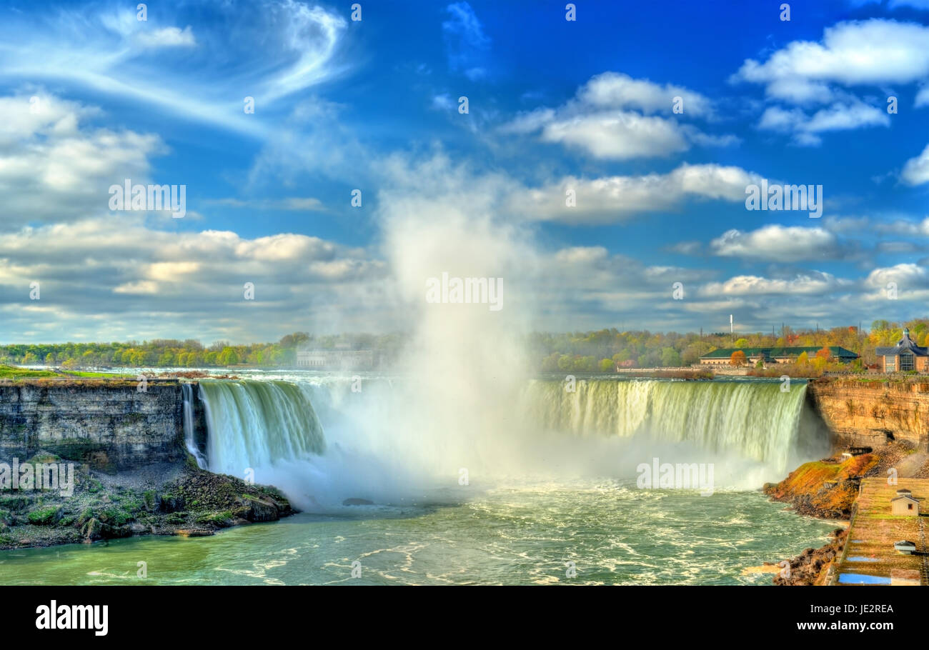 Horseshoe or Canadian Falls at Niagara Falls Stock Photo Alamy