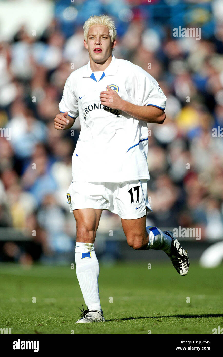 ALAN SMITH LEEDS UNITED FC ELLAND ROAD LEEDS 19 October 2002 Stock