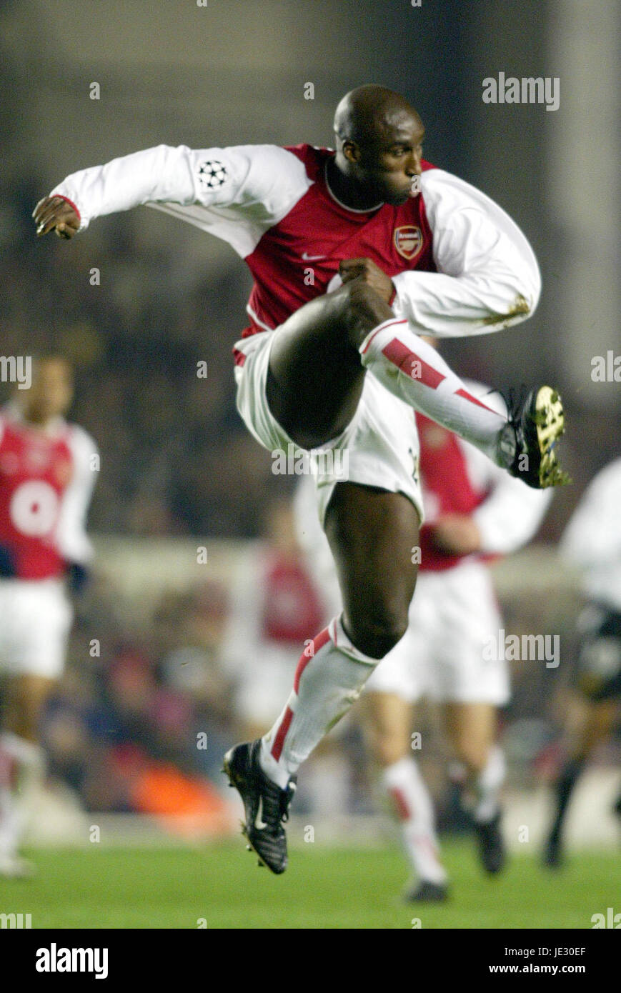 SOL CAMPBELL ARSENAL FC HIGHBURY LONDON ENGLAND 10 December 2002 Stock Photo