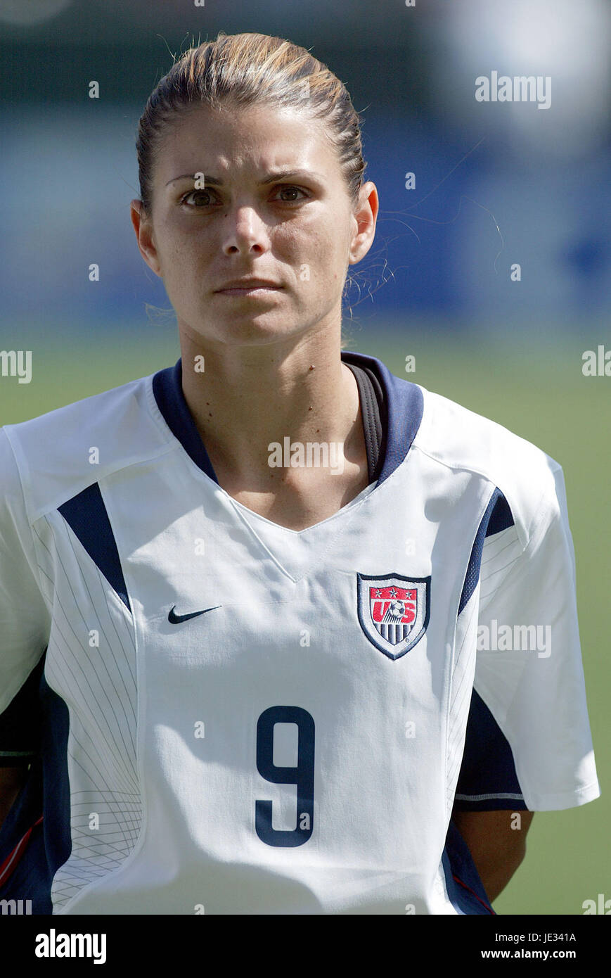 Mia hamm portrait hires stock photography and images Alamy