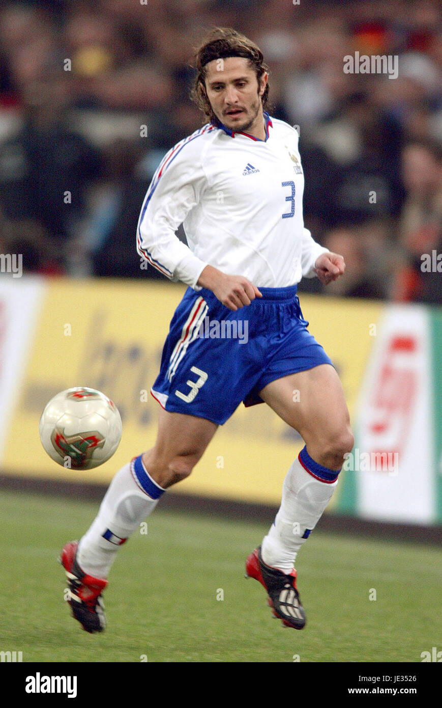 BIXENTE LIZARAZU FRANCE & Bayern Munchen FC 11 Juin 2000 Photo Stock - Alamy