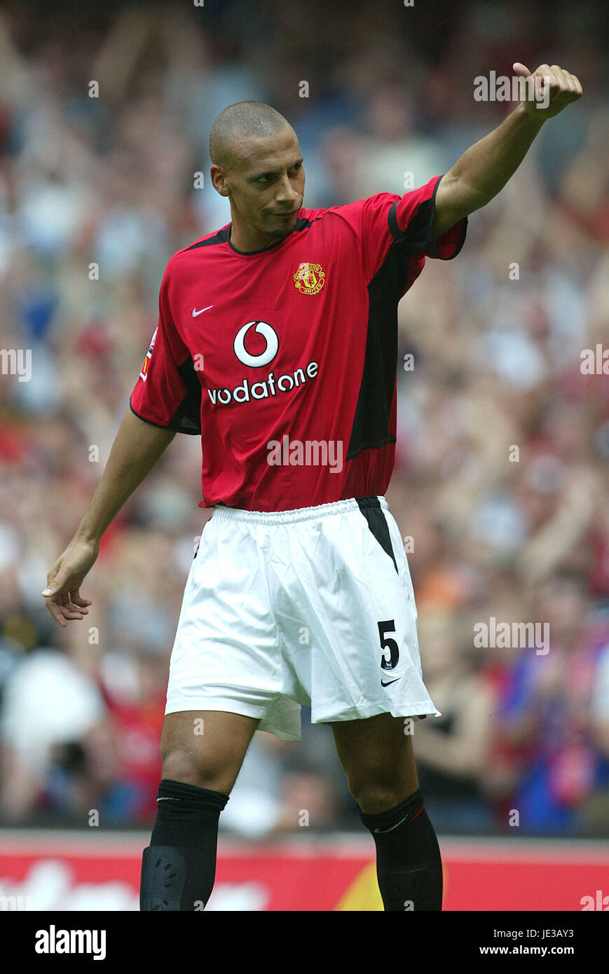 RIO FERDINAND MANCHESTER UNITED FC MILLENIUM STADIUM CARDIFF WALES