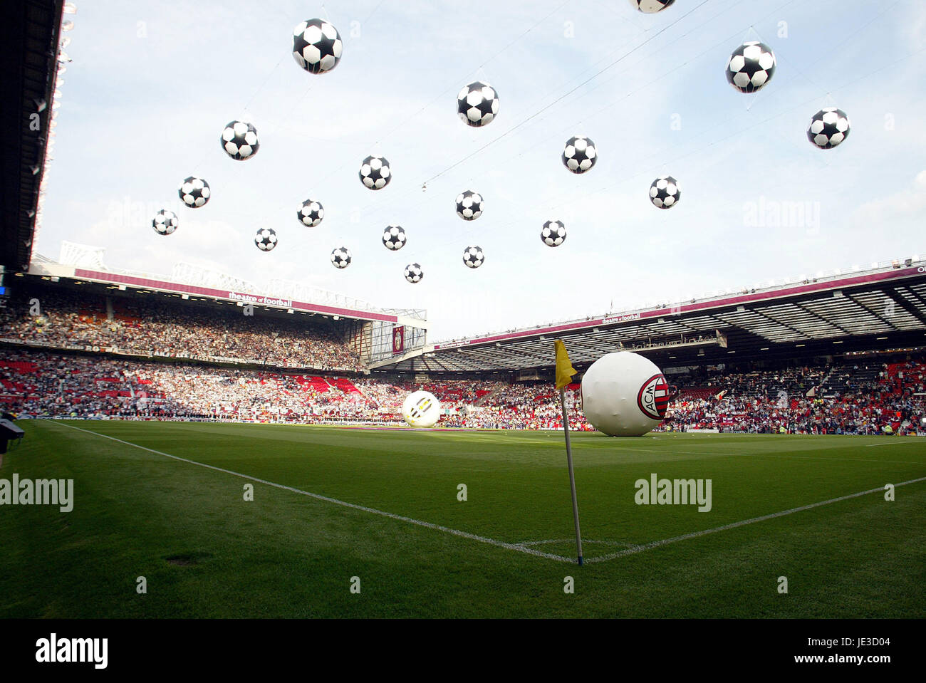 OLD TRAFFORD FOOTBALL STADIUM CHAMPIONS LEAUGE FINAL 2003 OLD TRAFFORD  MANCESTER ENGLAND 28 May 2003 Stock Photo - Alamy