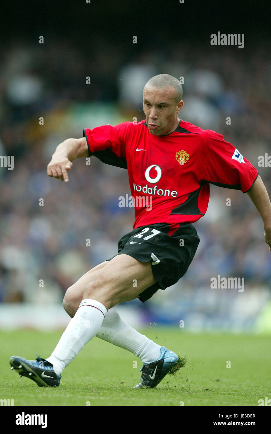 MIKAEL SILVESTRE MANCHESTER UNITED FC GOODISON PARK EVERTON 11 May 2003 Stock Photo