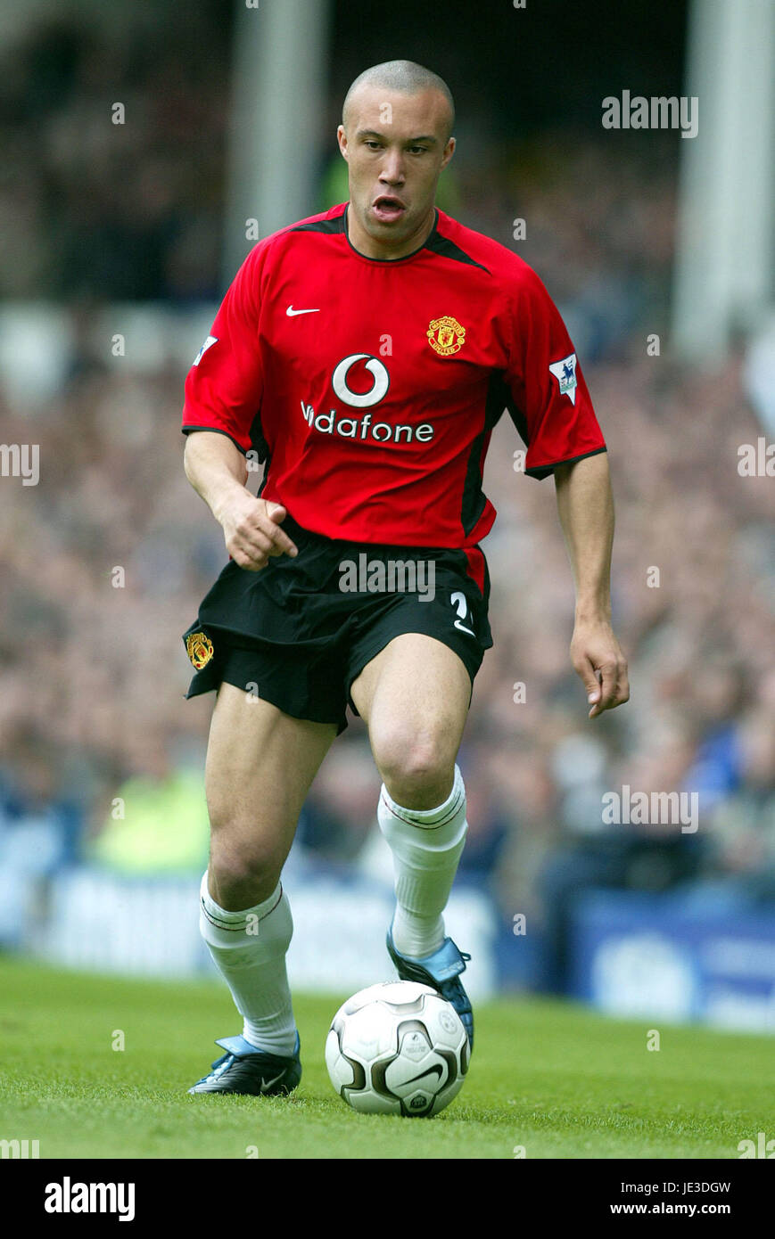 MIKAEL SILVESTRE MANCHESTER UNITED FC GOODISON PARK EVERTON 11 May 2003 Stock Photo