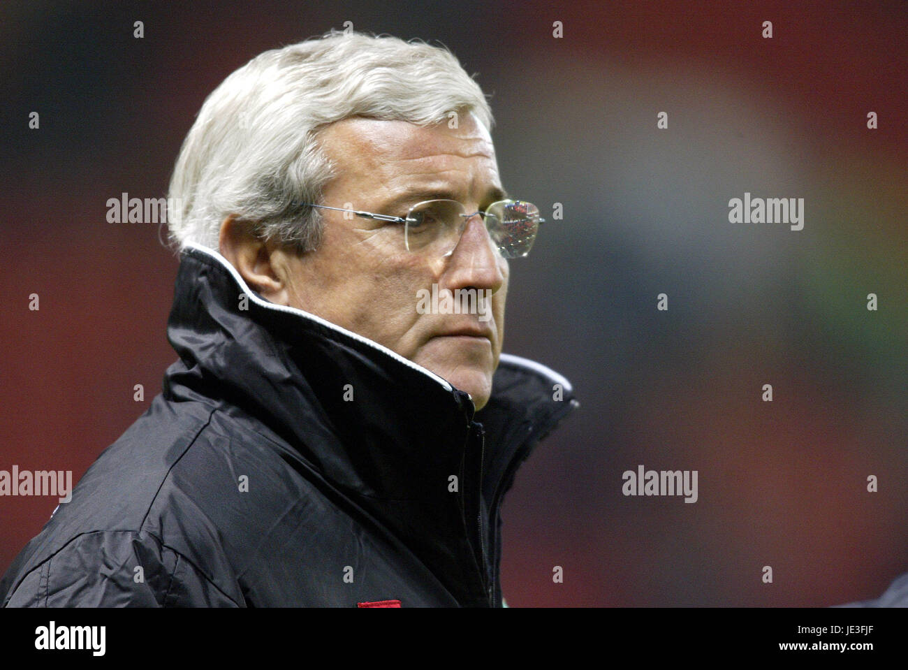 MARCELLO LIPPI JUVENTUS FC COACH OLD TRAFFORD MANCESTER 19 February 2003 Stock Photo