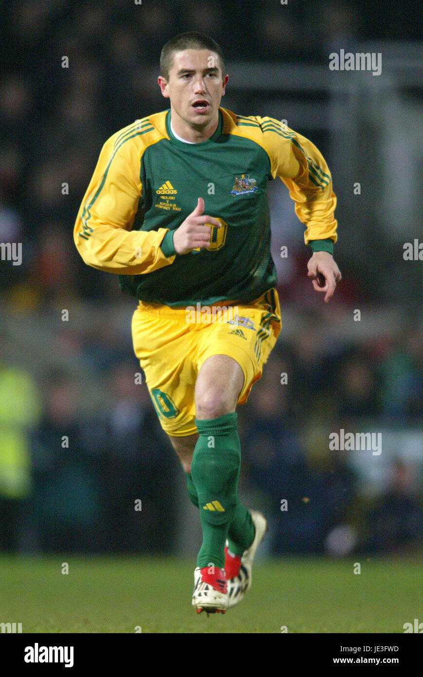 PA PHOTOS / AAP- UK USE ONLY : Australian soccer star Harry Kewell during a  training run with his club Leeds United at Victoria Park, the home of the  Australian Rules Football