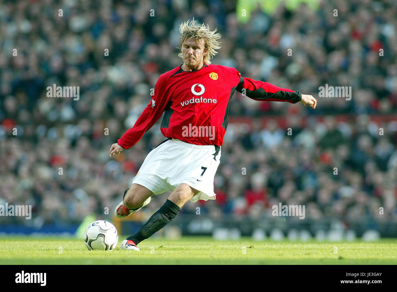 DAVID BECKHAM MANCHESTER UNITED FC OLD TRAFFORD MANCESTER 09 February 2003 Stock Photo