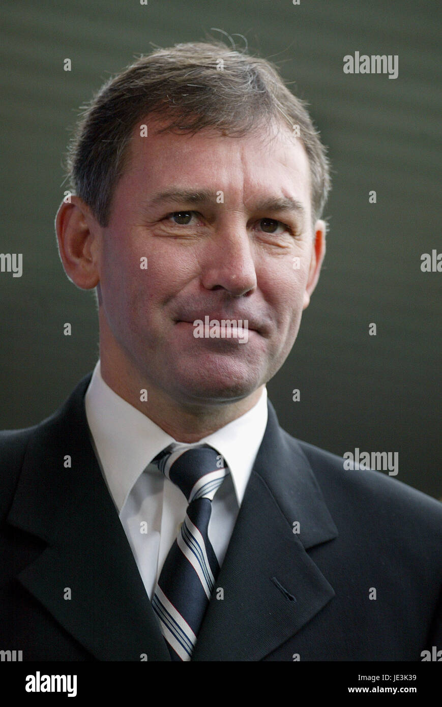 BRYAN ROBSON WEST BROMWICH ALBION MANAGER THE HAWTHORNS WEST BROMICH ENGLAND 14 November 2004 Stock Photo
