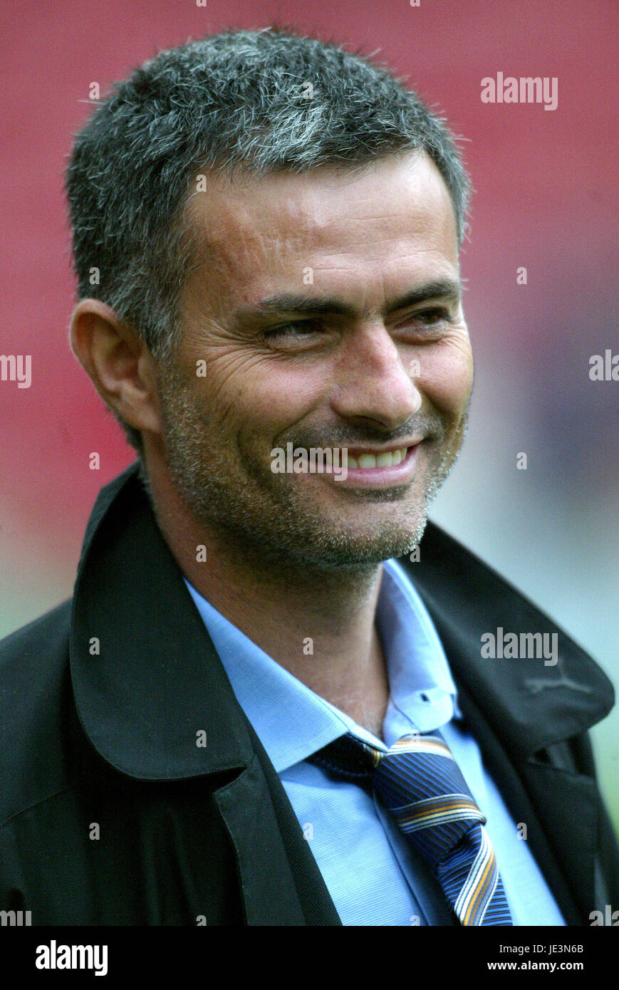 JOSE MOURINHO CHELSEA MANAGER RIVERSIDE STADIUM MIDDLESBROUGH ENGLAND 25 September 2004 Stock Photo