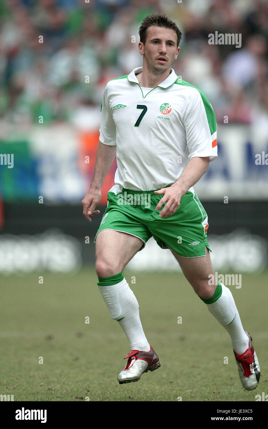 LIAM MILLER REP OF IRELAND & MANCHESTER UT THE VALLEY CHARLTON ENGLAND 29 May 2004 Stock Photo