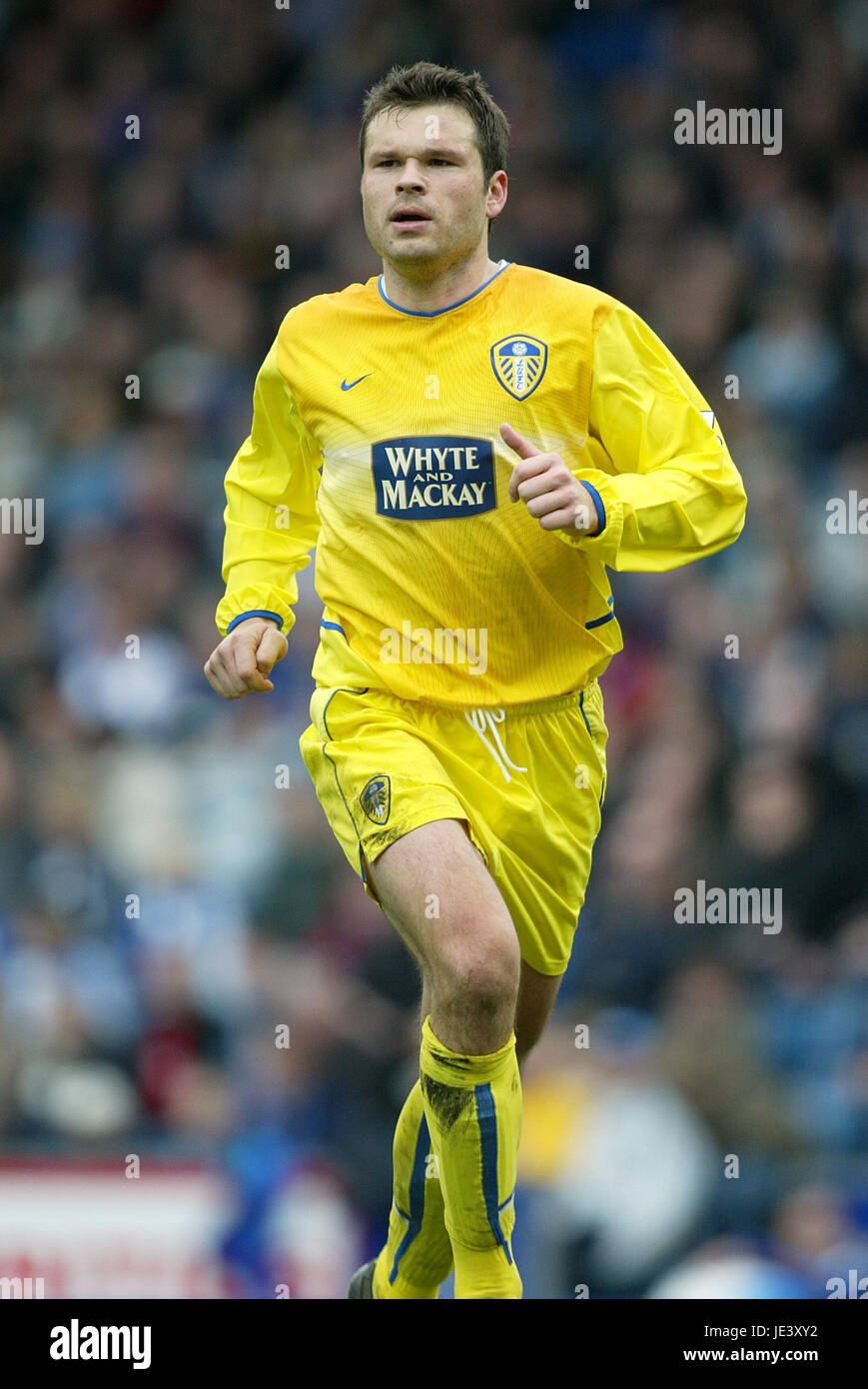 PA PHOTOS/AAP - UK USE ONLY : Australian soccer star Mark Viduka puts in a  solo effort for his English Club Leeds United in a friendly International  against Chilean Club team Colo