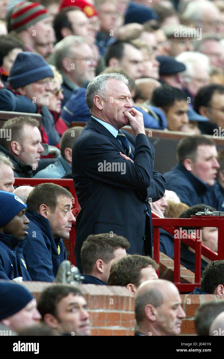 EDDIE GRAY LEEDS UNITED FC MANAGER OLD TRAFFORD MANCHESTER ENGLAND 21