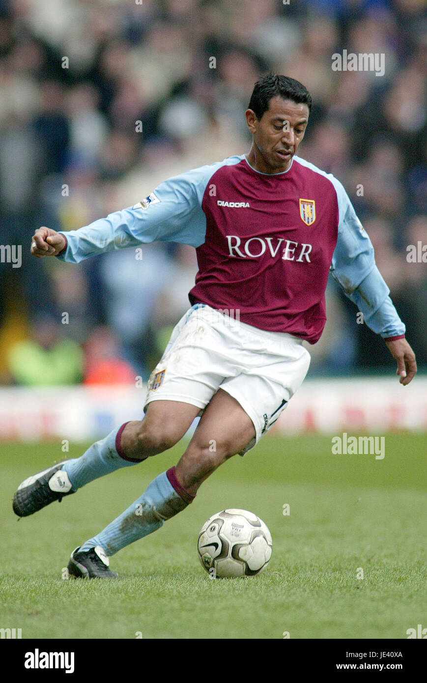 NOLBERTO SOLANO ASTON VILLA FC VILLA PARK BIRMINGHAM ENGLAND 22 February  2004 Stock Photo - Alamy