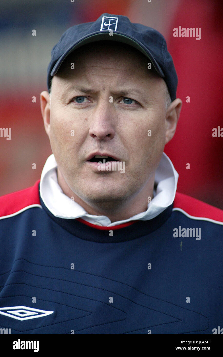 RUSSELL SLADE SCARBOROUGH MANAGER MCAIN STADIUM SCARBOROUGH 17 January 2004 Stock Photo