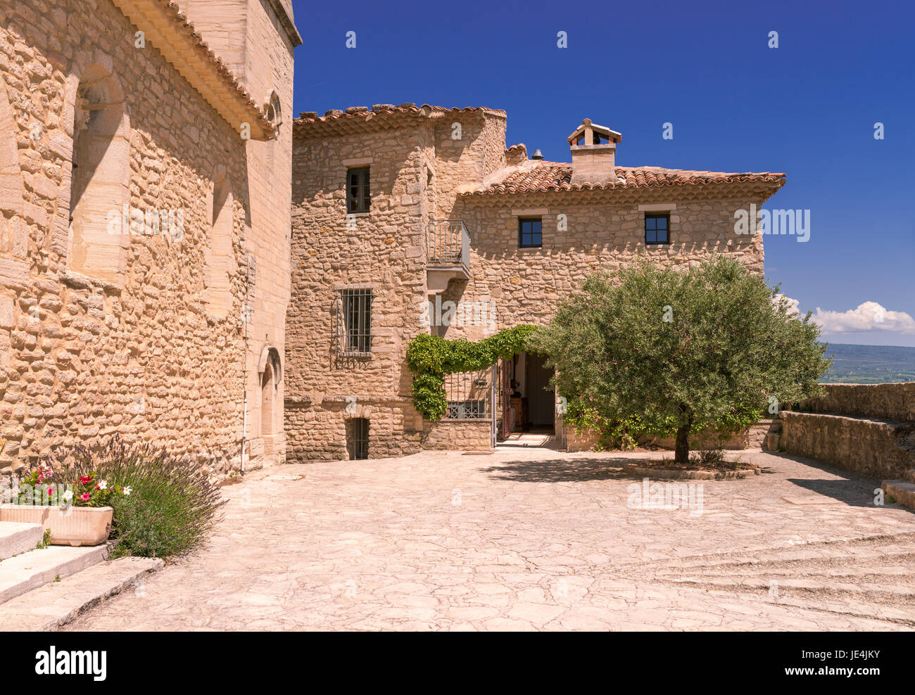 village in provence Stock Photo