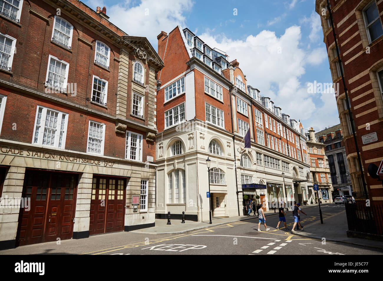 Basil Street, London, UK Stock Photo Alamy