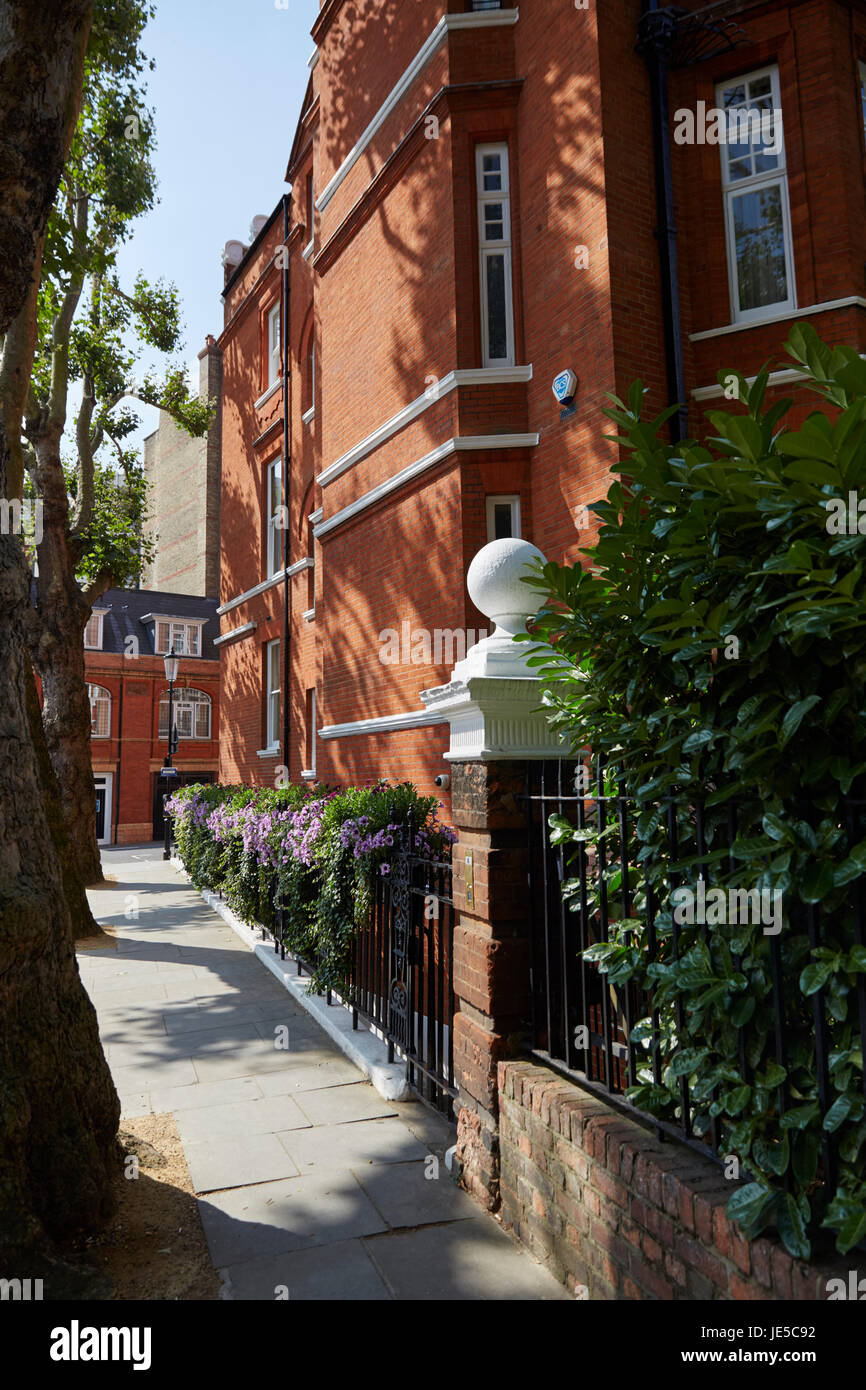 Cadogan Gardens, London, UK Stock Photo Alamy