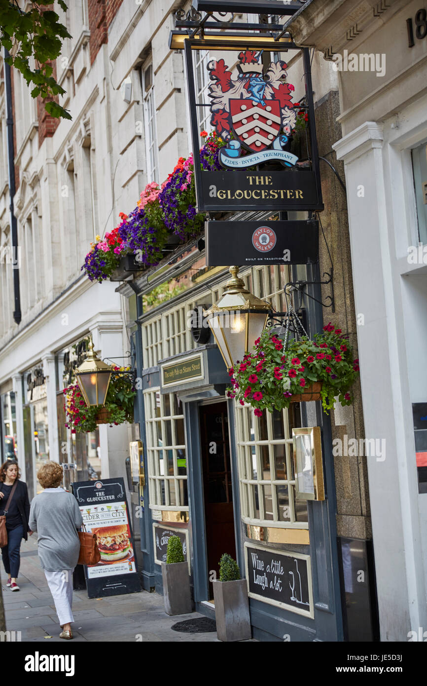 Gloucester pub hires stock photography and images Alamy