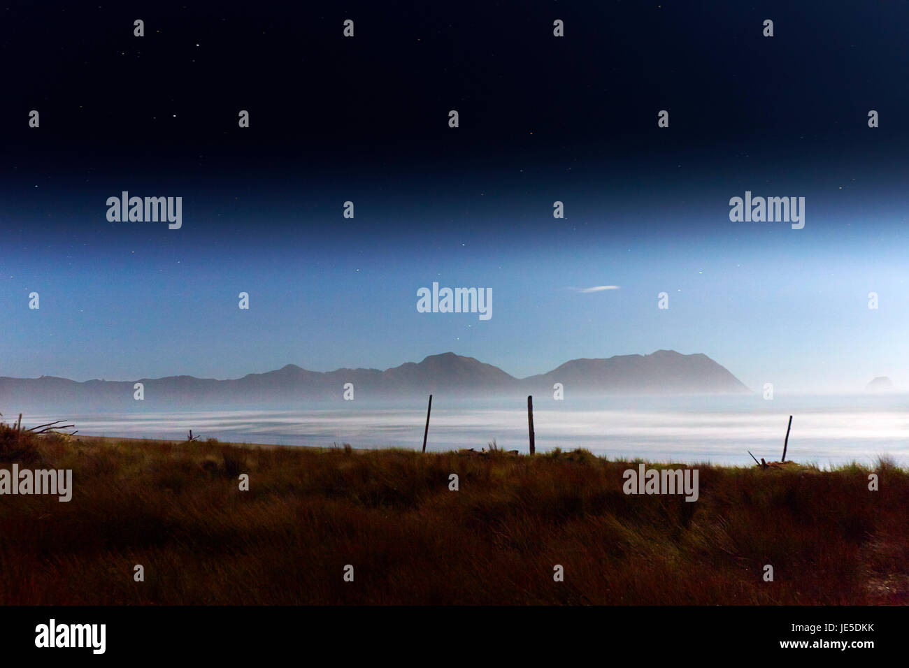 Tolaga bay beach night time , East coast Stock Photo Alamy