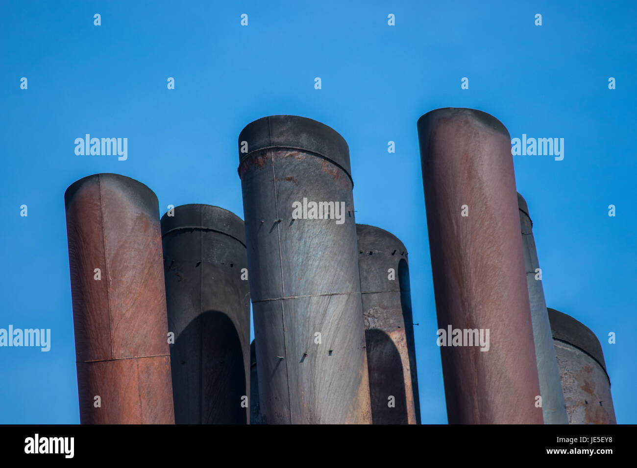 Ship funnel hi-res stock photography and images - Alamy