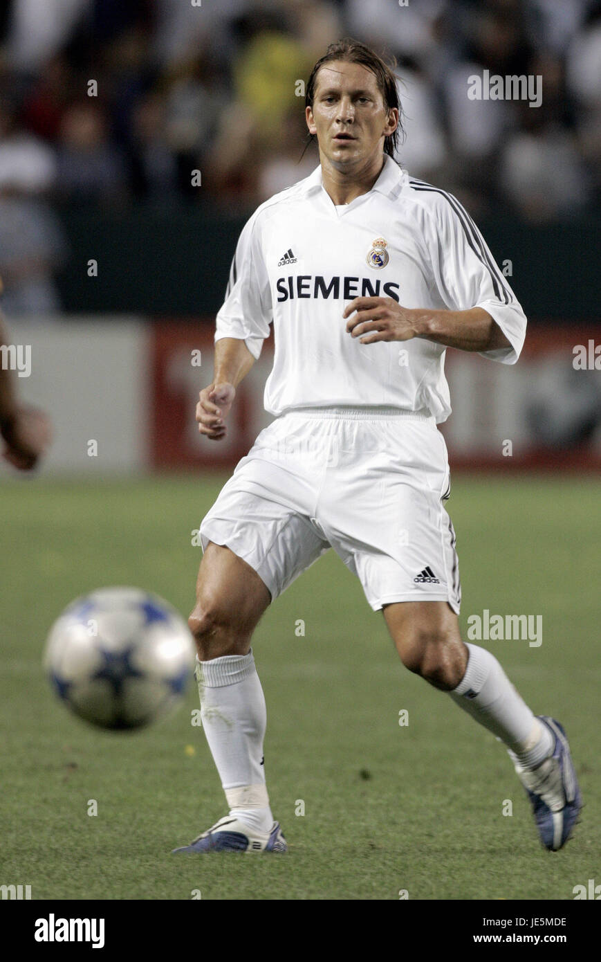 Maillot De Football Signé Michel Salgado - Real Madrid Saison 05/06, Avec Certificat